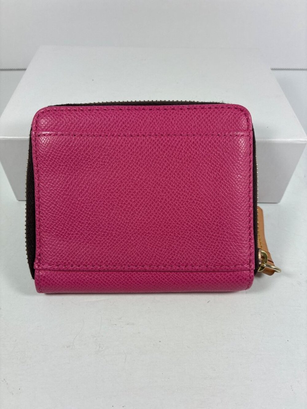 Dooney & Bourke Pink Zip Around Wallet Leather Compact Coin Purse Saffiano - Picture 3 of 8